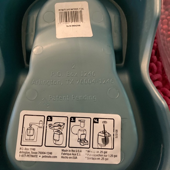 Petmate .75 Gallon Gravity Water Dispenser BPA Free Easy to Clean - Picture 4 of 4